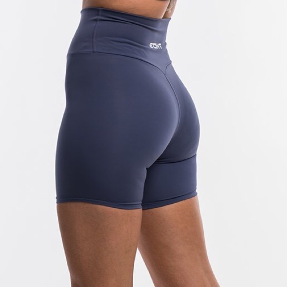 echt interlock shorts in blue steel